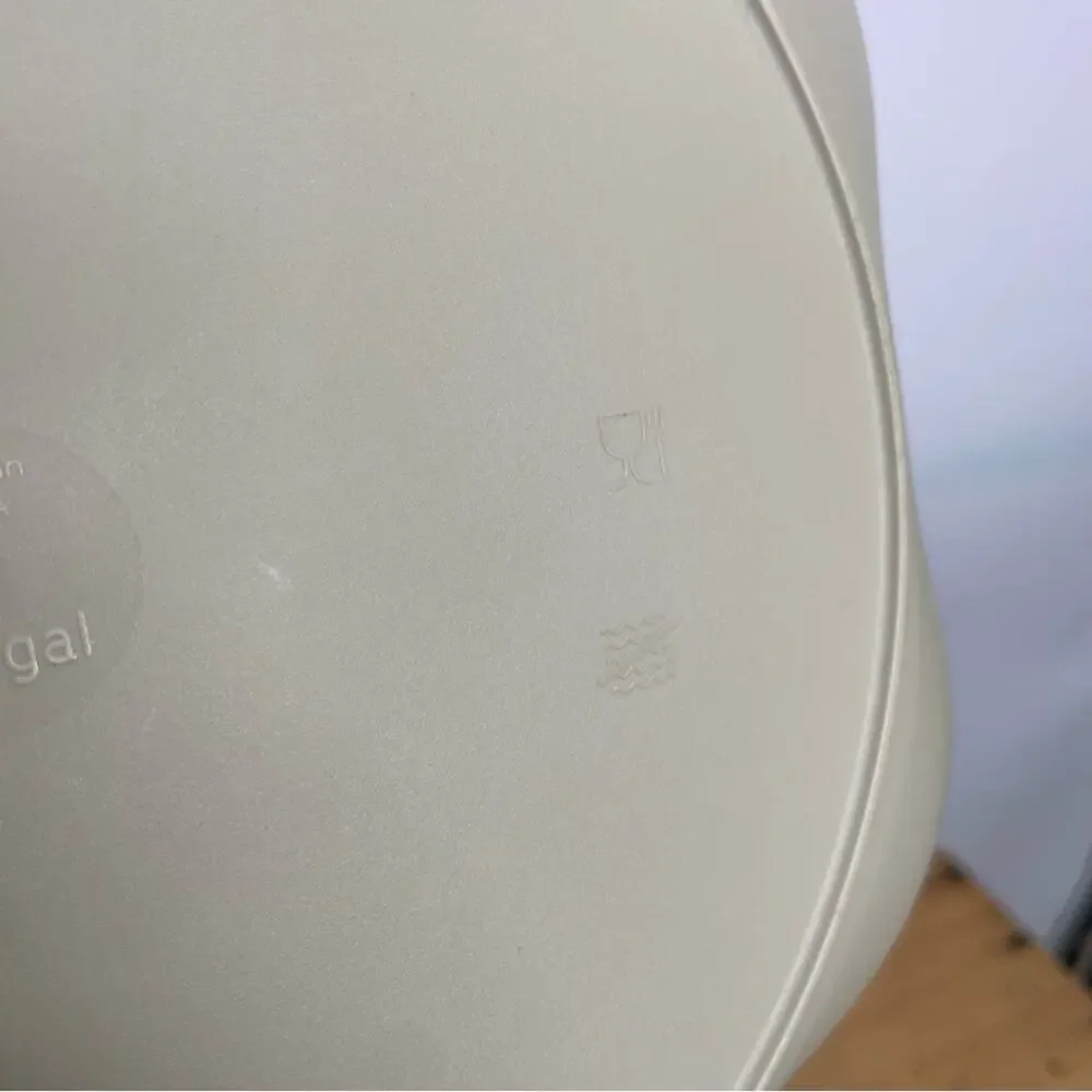 Tupperware good preowned
